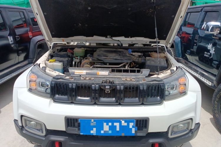 Used Beijing Auto BJ40 2021 2.0D Automatic Four-Wheel Drive Blade Hero Edition Adventurer Type
