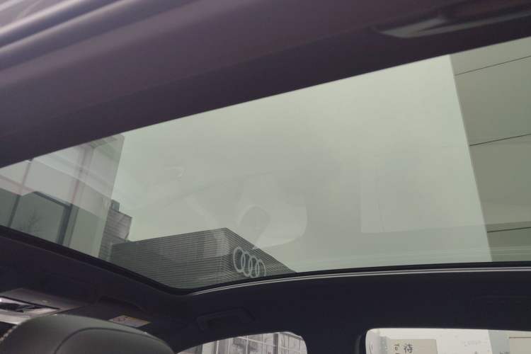 Used Volkswagen ID.4 X 2025 Smart Version Pure & Intelligent Enjoyment Edition
