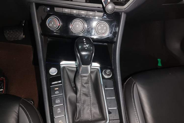 Used Volkswagen Sagitar 2021 280TSI DSG Excellence Edition