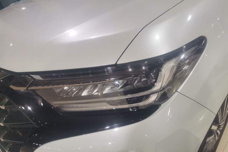 Used Honda Elysion 2024 2.0L eHEV Luxury Edition
