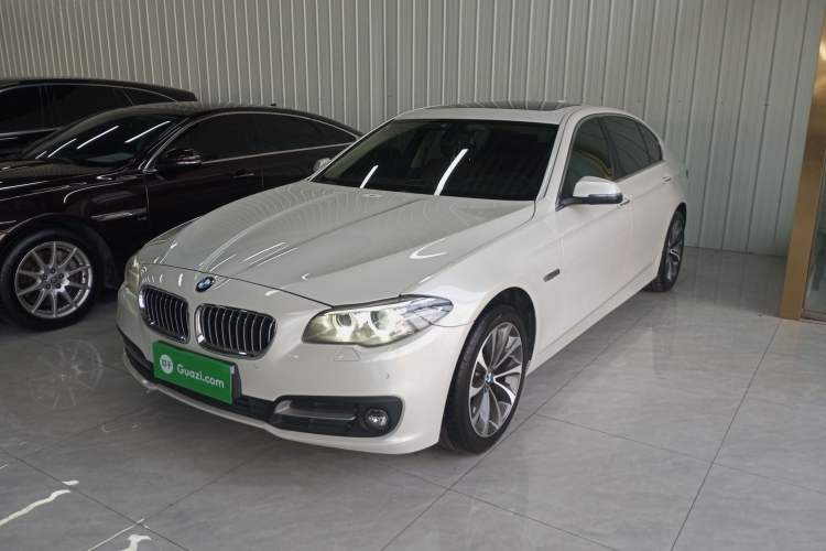Used BMW 5 Series 2017 525Li Leading Model
