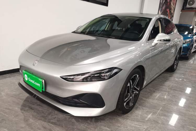 Used Roewe D7 2023 DMH 125km Flagship Edition
