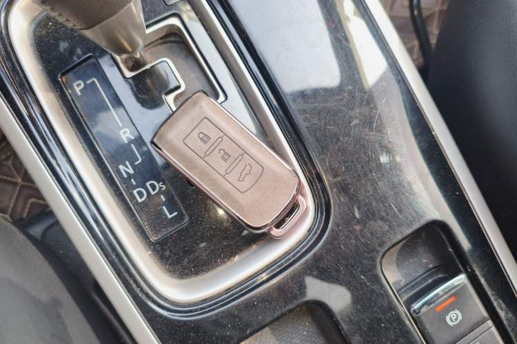 Used Mitsubishi Outlander 2020 2.0L Two-Wheel Drive Enjoyment Version 5 Seats