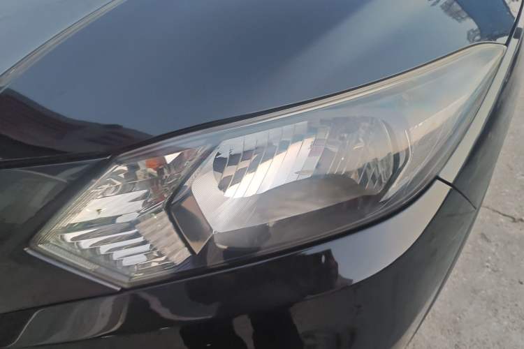 Used Honda Vezel 2017 1.5L CVT 2WD Comfort Model
