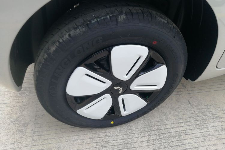 Used Wuling Hongguang MINIEV 2025 Four-Door Version Advanced Edition
