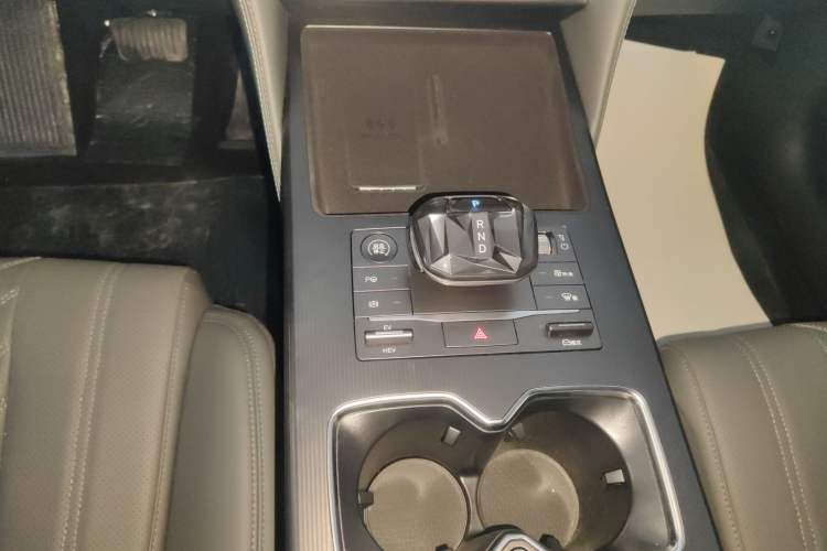 Used BYD Song L DM-i 2025 Intelligent Driving Version 160 km Beyond-Range Type
