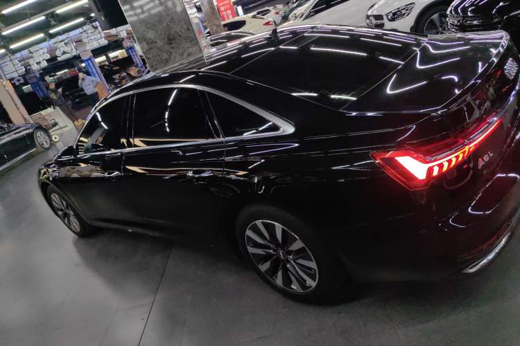 Used Audi A6L 2021 45 TFSI Prestige Elegant Edition
