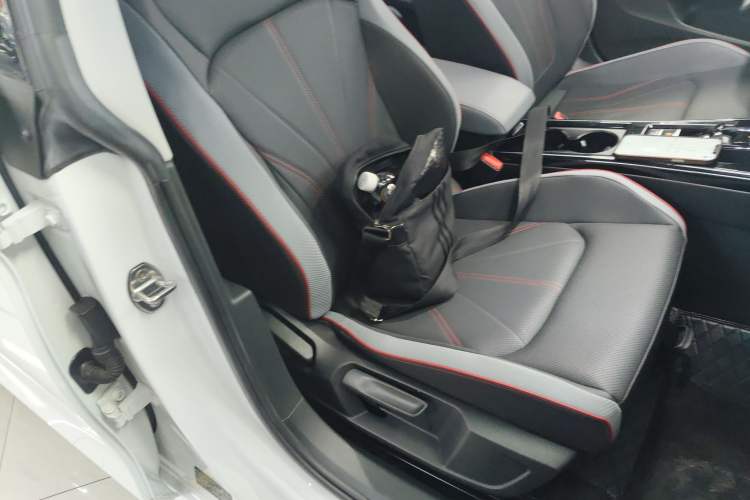 Used Volkswagen Lamando 2024 Lavida L 280TSI DSG Cool & Spicy Edition