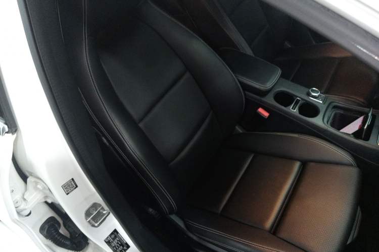 Used Mercedes-Benz GLA 2018 GLA 200 Fashion Model
