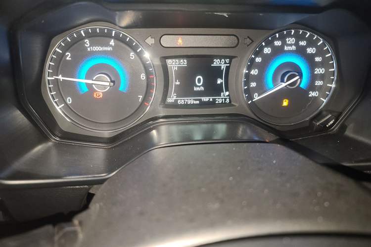 Used Dongfeng Fengon 580 2016 1.8L Manual Comfort Model
