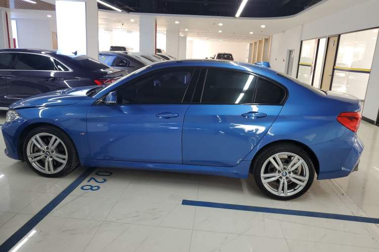 Used BMW 1 Series 2019 120i Leading Model M Sport Package
