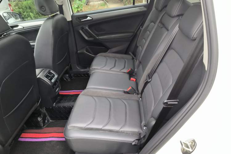 Used Volkswagen Tiguan L 2021 330TSI Automatic Two-Wheel Drive R-Line Enhanced Edition
