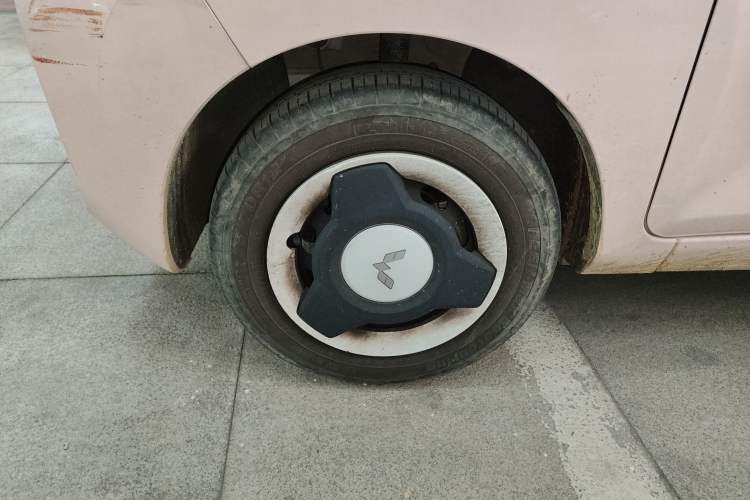 Used Wuling Hongguang MINIEV 2022 Macaron Fashion Model Lithium Iron Phosphate
