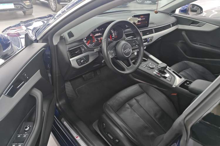 Used Audi A5 2017 Sportback 45 TFSI Fashion Model
