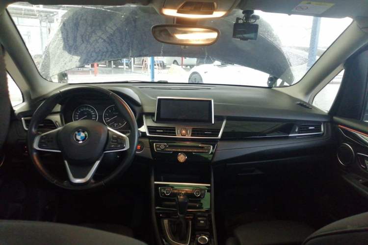 Used BMW 2 Series Active Tourer 2016 218i Sports Design Package