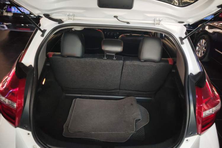 Used Toyota YARiS L 2016 Revised 1.5E CVT Charming Edition
