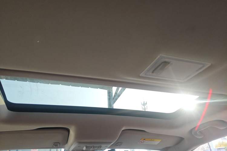 Used Buick Encore 2018 18T Automatic Two-Wheel Drive Urban Elite Model
