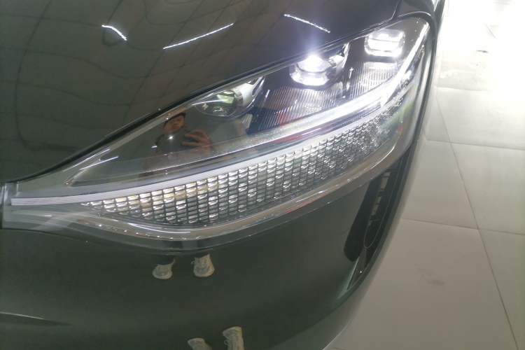 Used Hima AITO M9 2025 Extended-Range Ultra Version 52 kWh 5-Seater Edition