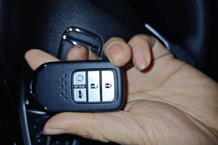 Used Honda Civic 2016 220TURBO CVT Luxury Edition