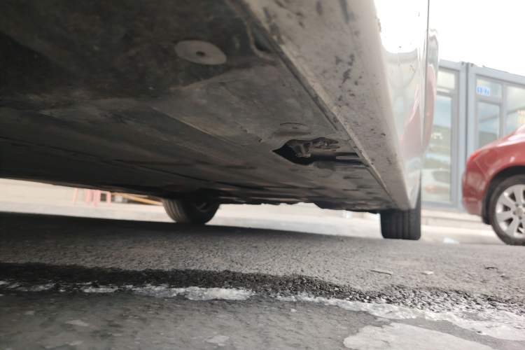 Used BMW 3 Series 2015 320Li Luxury Edition Fashion Model
