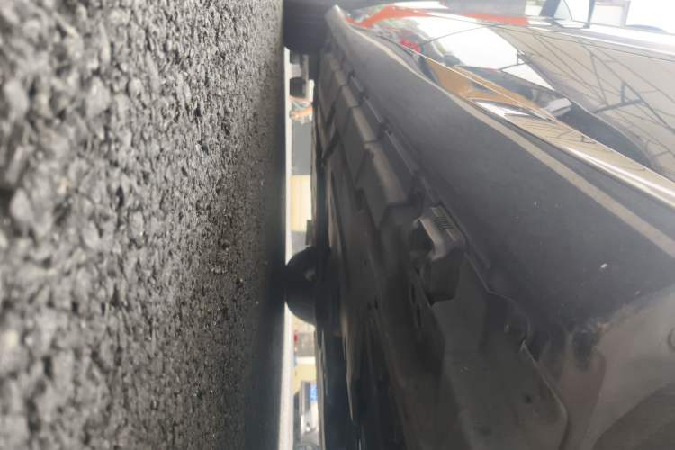 Used Mercedes-Benz R-Class 2017 R 320 4MATIC Business Edition Prestige Model