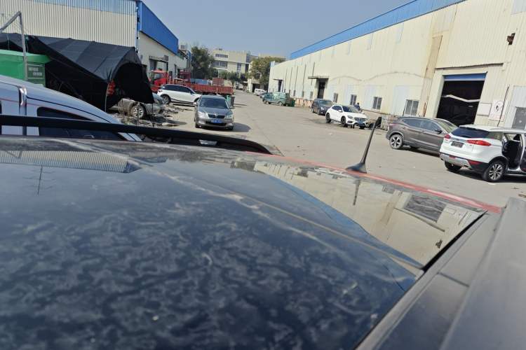 Used  Renegade 2019 220T Automatic Leading Edition