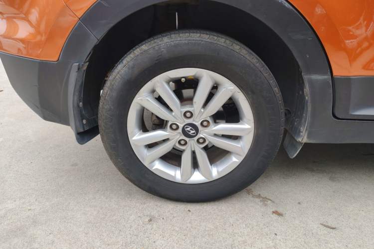 Used Hyundai ix25 2015 1.6L Automatic Two-Wheel Drive Fashionable GS Model
