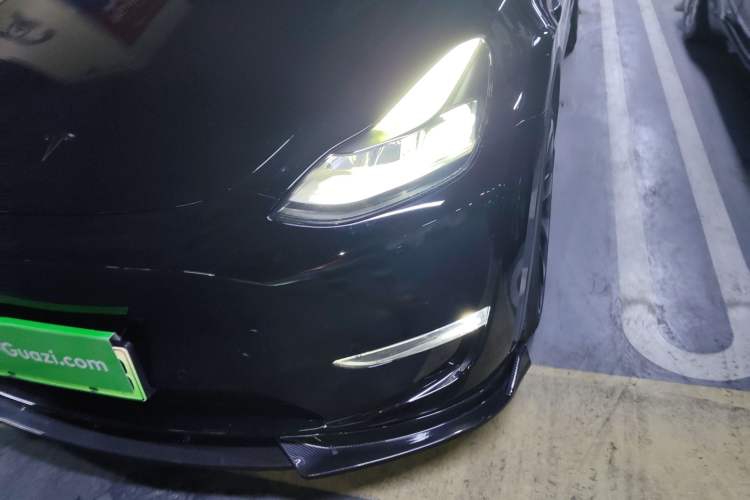 Used Tesla Model Y 2021 Standard Range Rear-Wheel Drive Version
