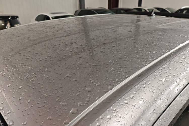 Used Dongfeng Ruichi 7 2022 2.3T Automatic Two-Wheel Drive Diesel Standard Version with Long Cargo Bed and Flat-Floor Design M9T
