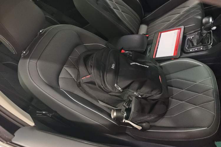 Used Volkswagen Tiguan L 2023 330TSI Automatic Two-Wheel Drive R-Line Enjoyment Edition