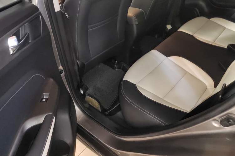 Used Changan CS35 2017 1.6L Automatic Luxury Model