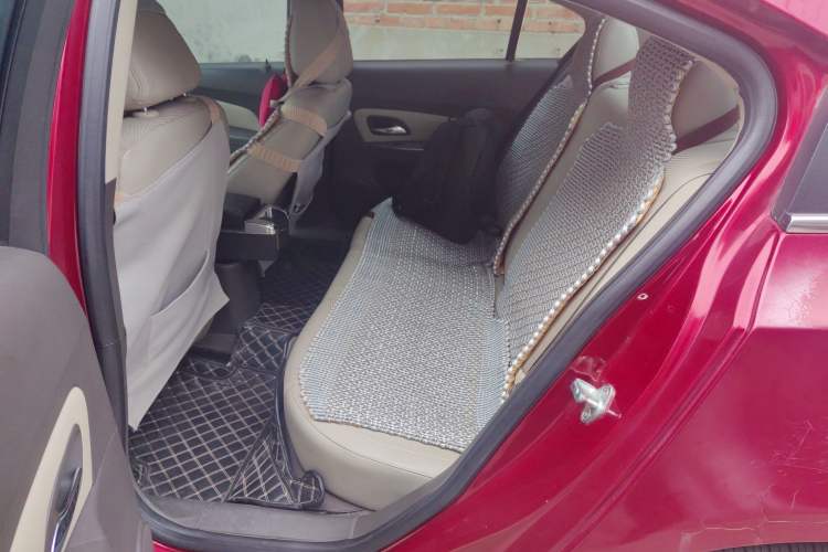 Used Chevrolet Cruze 2015 1.5L Classic SE MT