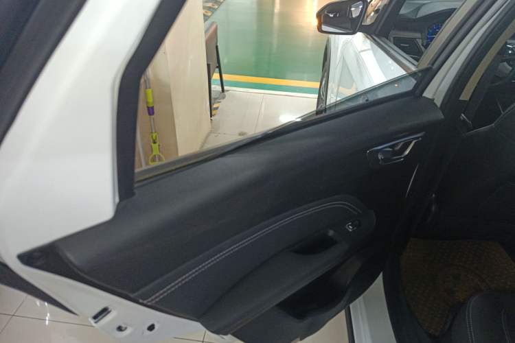 Used Geely Auto Vision X3 2020 1.5L CVT Luxury Model
