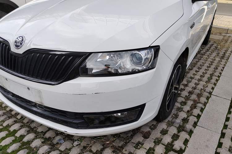 Used Skoda Rapid Spaceback 2016 Revised 1.6L Automatic Smart Drive Version