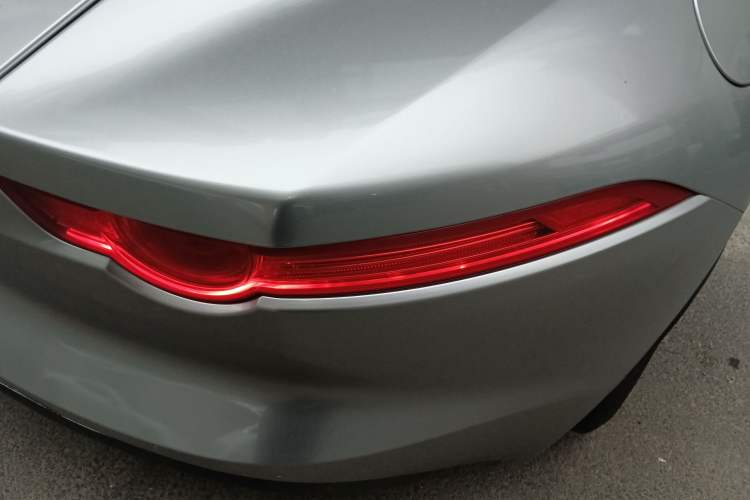 Used Jaguar F-TYPE 2016 3.0 SC Hardtop Version
