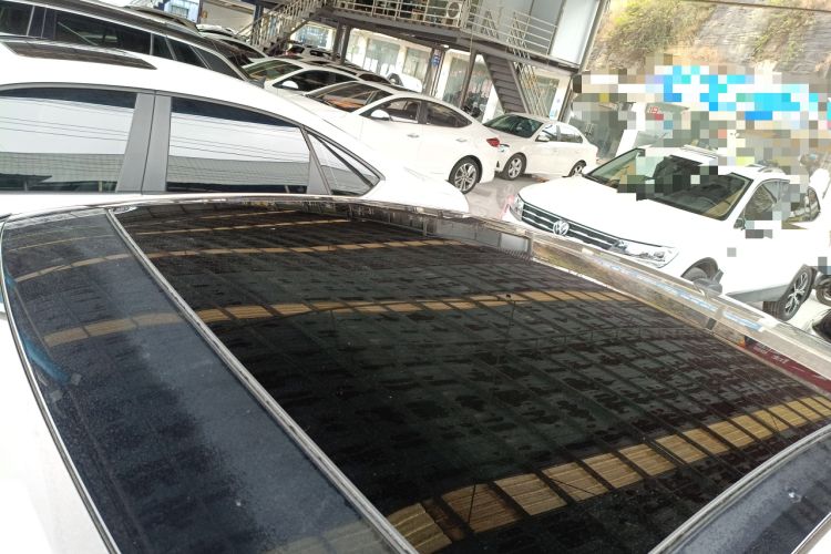 Used Volkswagen Lamando 2015 280TSI DSG Luxury Edition
