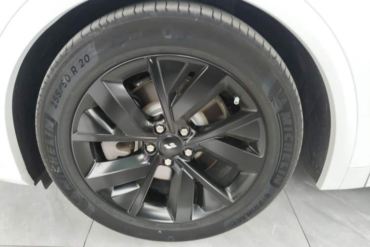 Used Li Auto L7 2023 Pro Model
