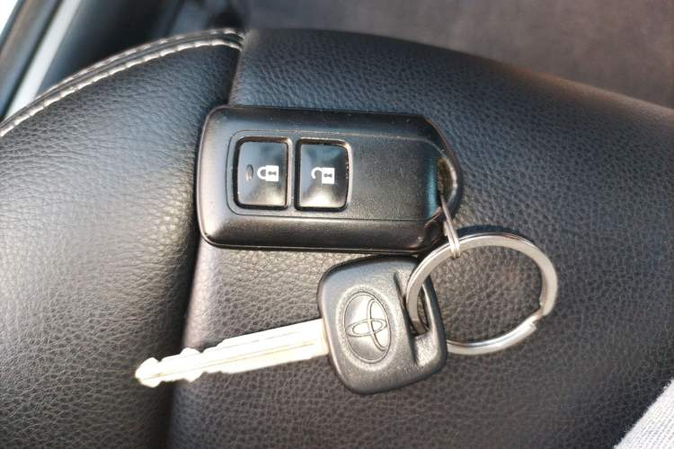 Used Toyota YARiS L 2016 Revised 1.5E CVT Charming Edition
