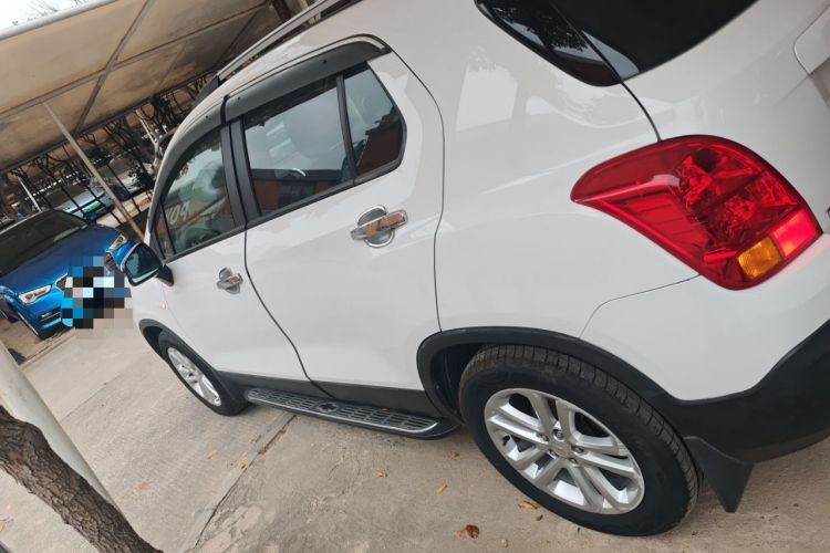 Used Chevrolet Trax 2016 1.4T Automatic Two-Wheel Drive Comfort Version with Sunroof
