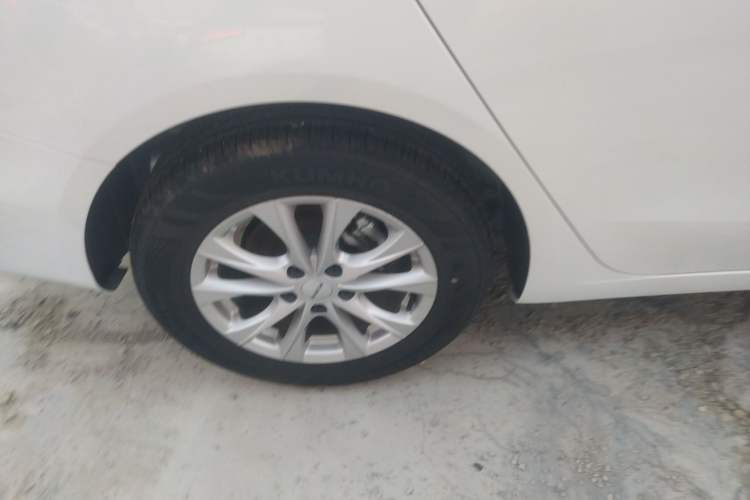 Used Roewe i5 2023 1.5L CVT Luxury Edition
