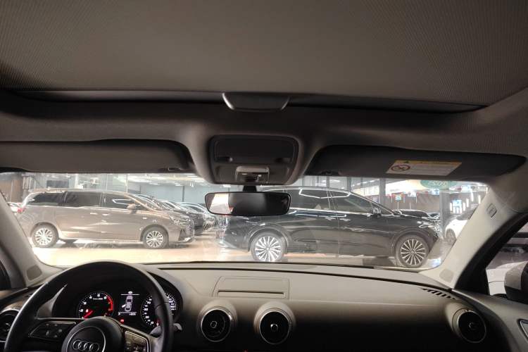 Used Audi A3 2020 Restyled Limousine 35 TFSI Ambition Version China VI
