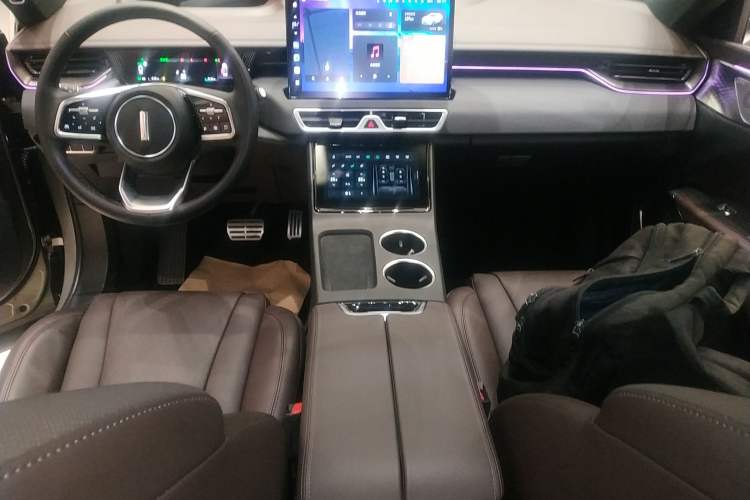 Used Wey Mocha New Energy 2024 Hi4 Four-Wheel Drive Long-Range Version
