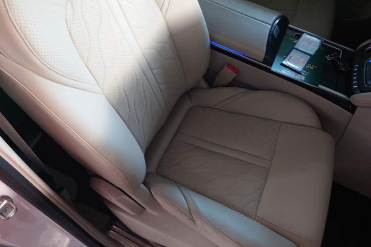 Used Buick GL8 2018 ES 28T Comfort Model China VI Standard
