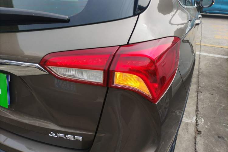 Used Buick Envision 2019 20T Two-Wheel Drive Elite Version China VI Standard
