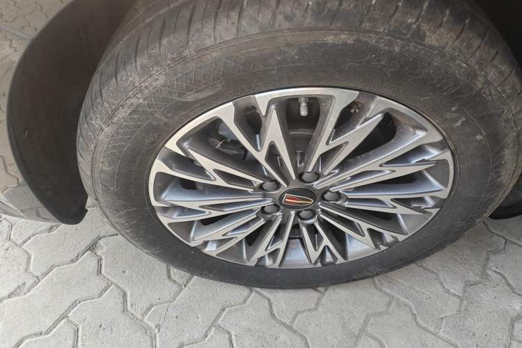 Used Hongqi H5 2024 1.5T DCT Smart Connect Flagship Edition
