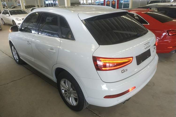 Used Audi Q3 2015 30 TFSI Comfort Model
