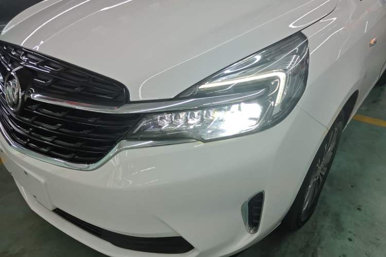 Used Buick GL8 2022 Land Business Class 652T Luxury Model