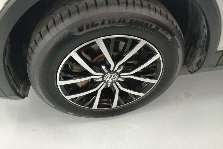 Used Volkswagen Tiguan L 2018 330TSI Automatic Two-Wheel Drive Luxury Edition
