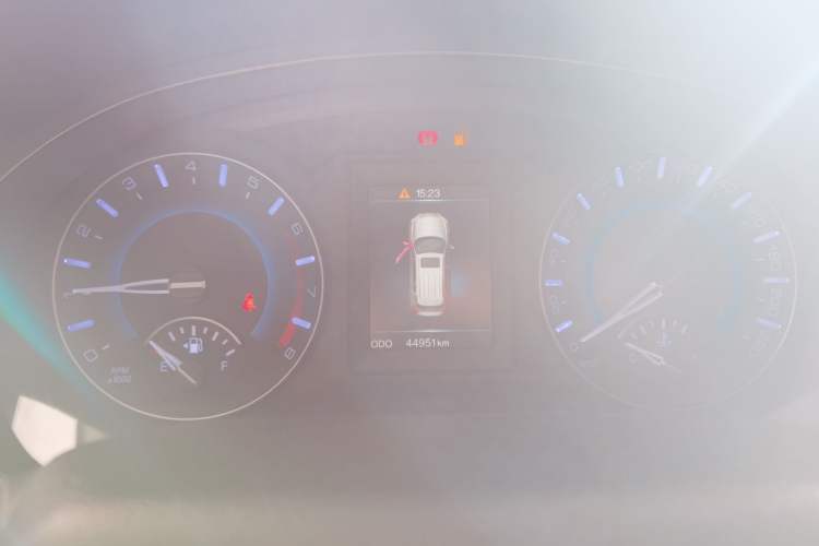 Used Haval H2 2018 Chuanxiang Edition Red Badge 1.5T Manual Two-Wheel Drive Fashionable Model