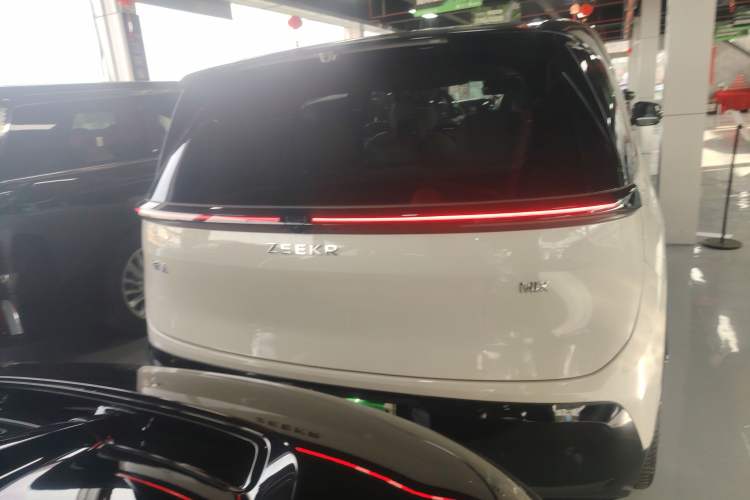 Used Zeekr MIX 2025 Long-Range Intelligent Driving Edition
